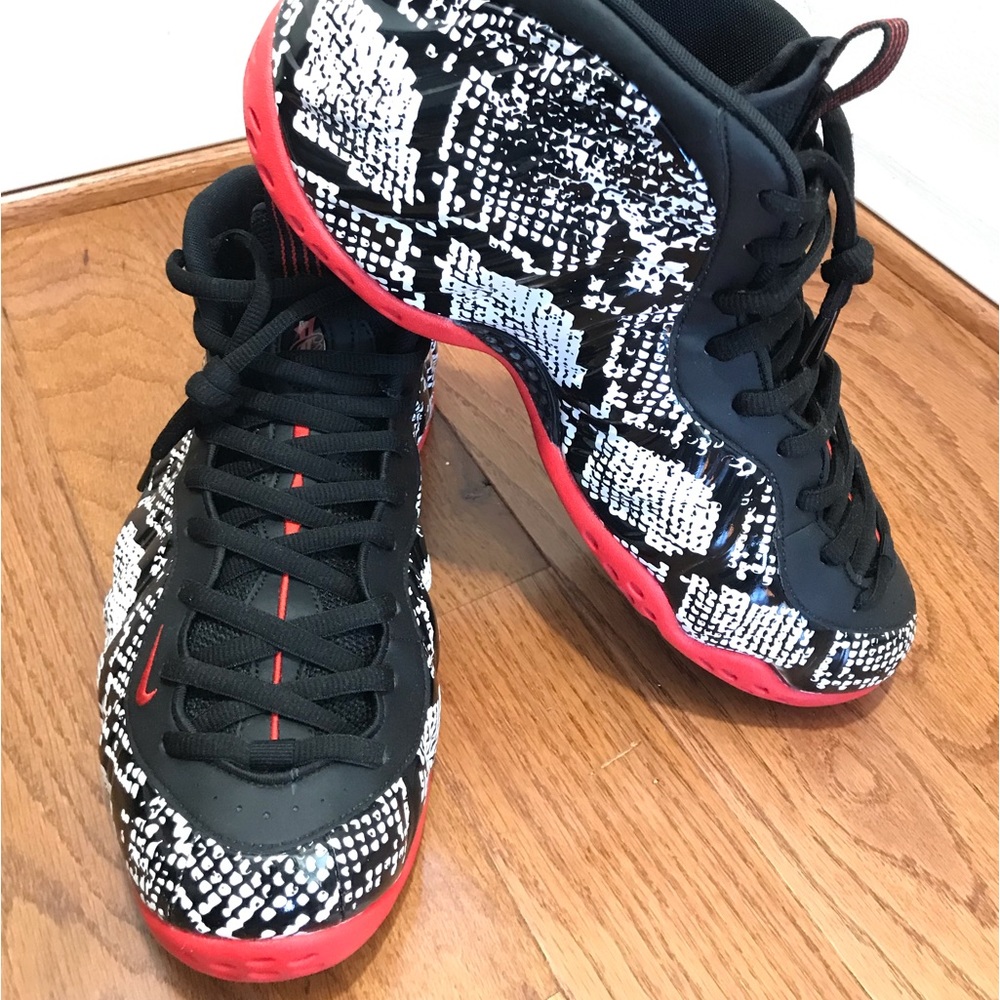 🔥PREOWNED Nike Air Foamposites SNAKESKIN size 12.5 mens